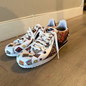 Nike Cortez Trainers || Limited Edition